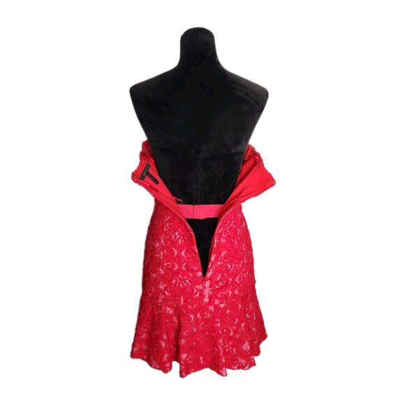 BCBGMaxazria Y2K Marina Red Mini Strapless Ruffle Hem Dress Women's Size 6 - Picture 5 of 13